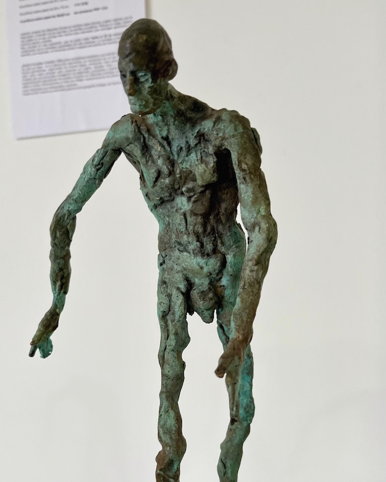 escultura de bronce Stoupa, Oscar Aldonza